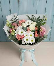 Букет цветов из:  Розы, Лизиантусы и Хризантемы в Песчанке