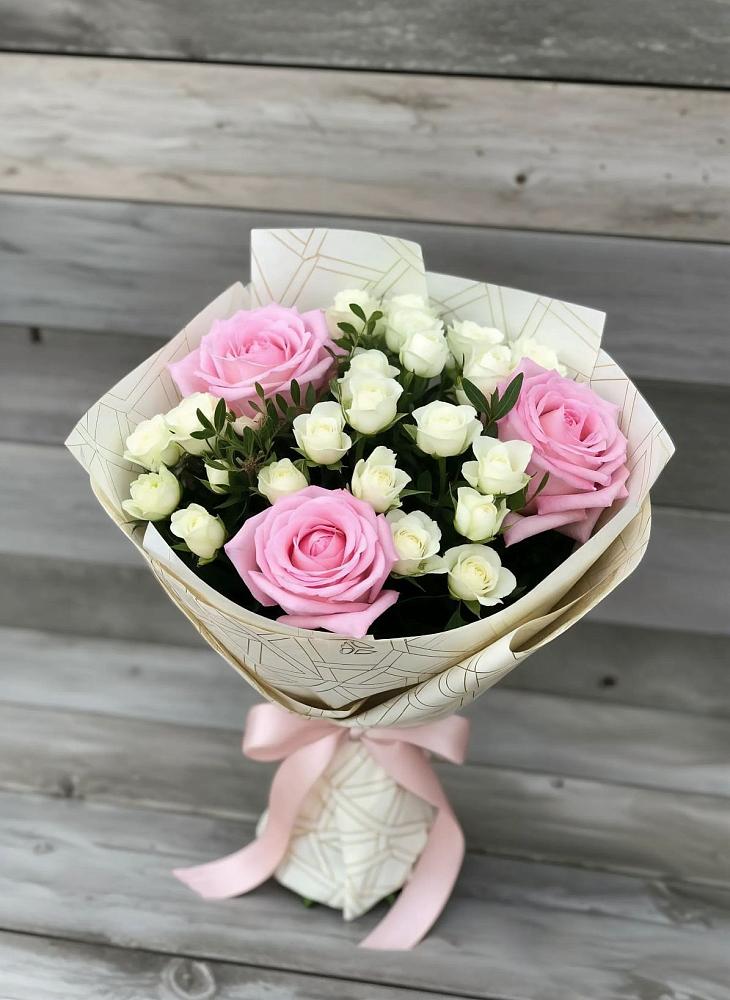 Букет цветов из: Розы в Песчанке