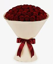 Букет 101 Бордовая роза Блэк Бакарра #REPLACE_PRED# Песчанке