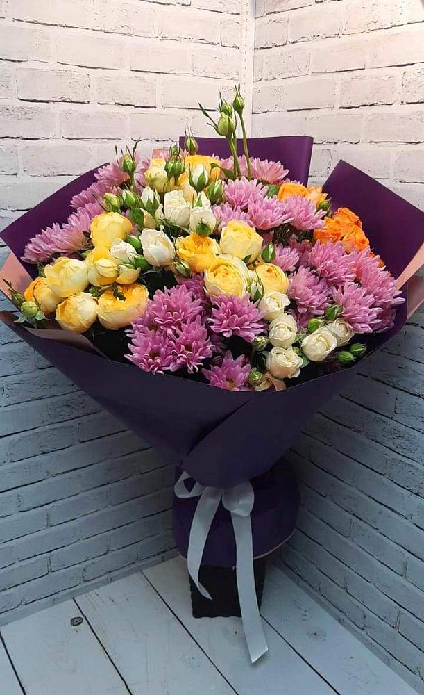 Букет цветов из: Хризантемы и Розы в Песчанке