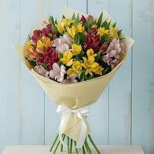 Букет цветов из:  Альстромерии в Песчанке