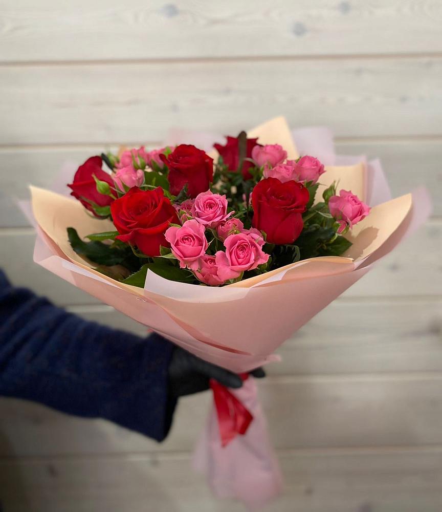 Букет цветов из: Розы в Песчанке