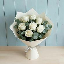 Букет Белые розы в Эвкалипте в Песчанке