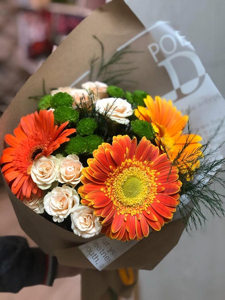 Букет цветов из: Герберы, Хризантемы и Розы в Песчанке